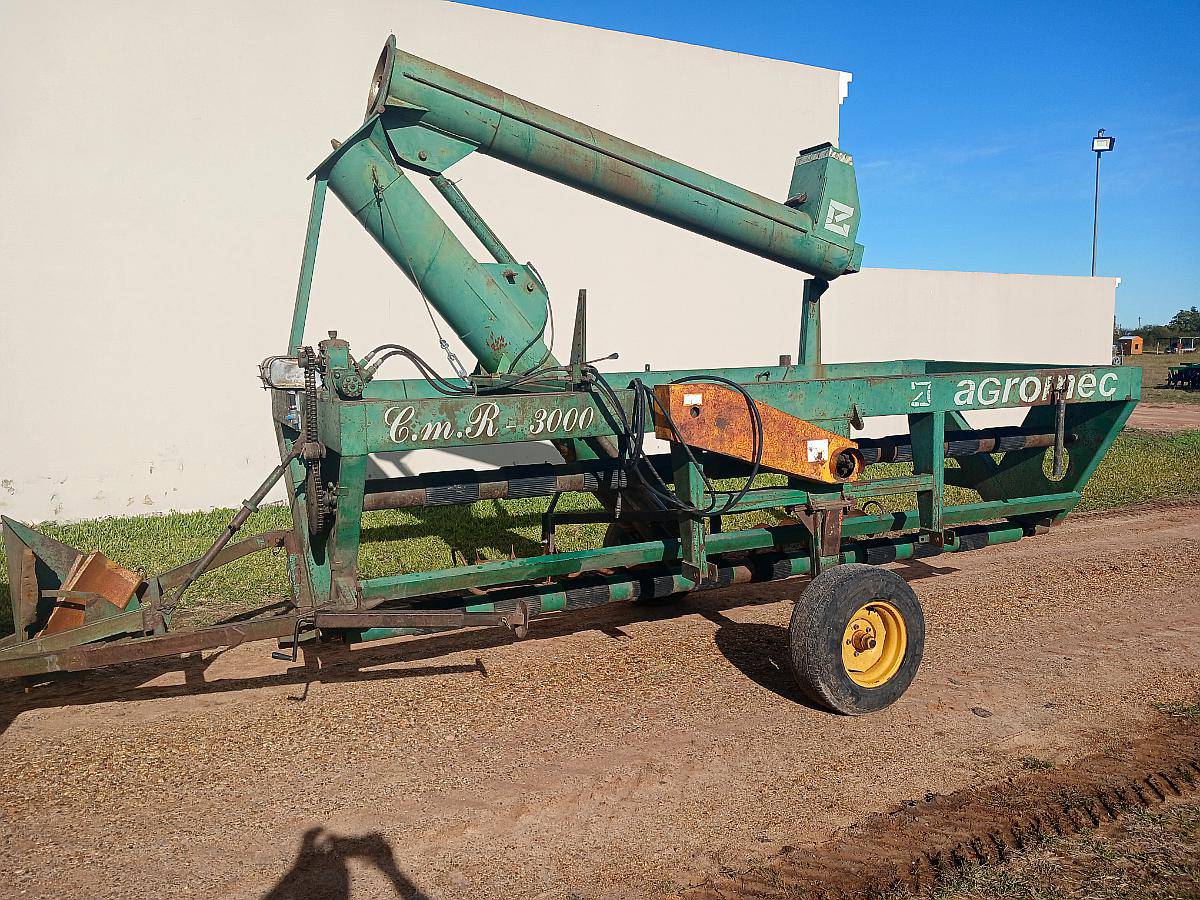Extractora de Granos Agromec 9 Pies Reparada Arrolla Bolsa
