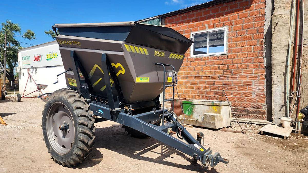 Fertilizadora Bernardin Quasar 3700