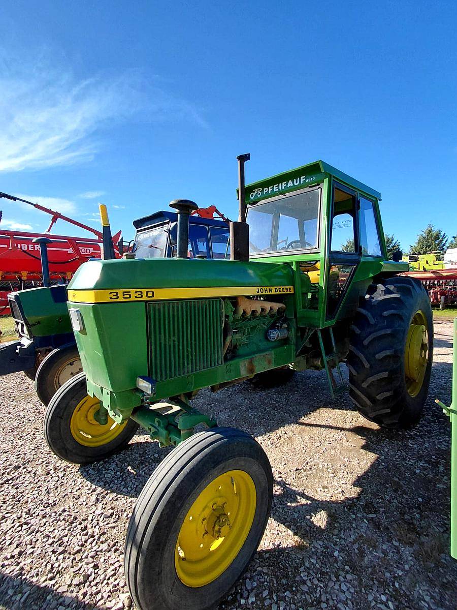 John Deere 3530 Usado