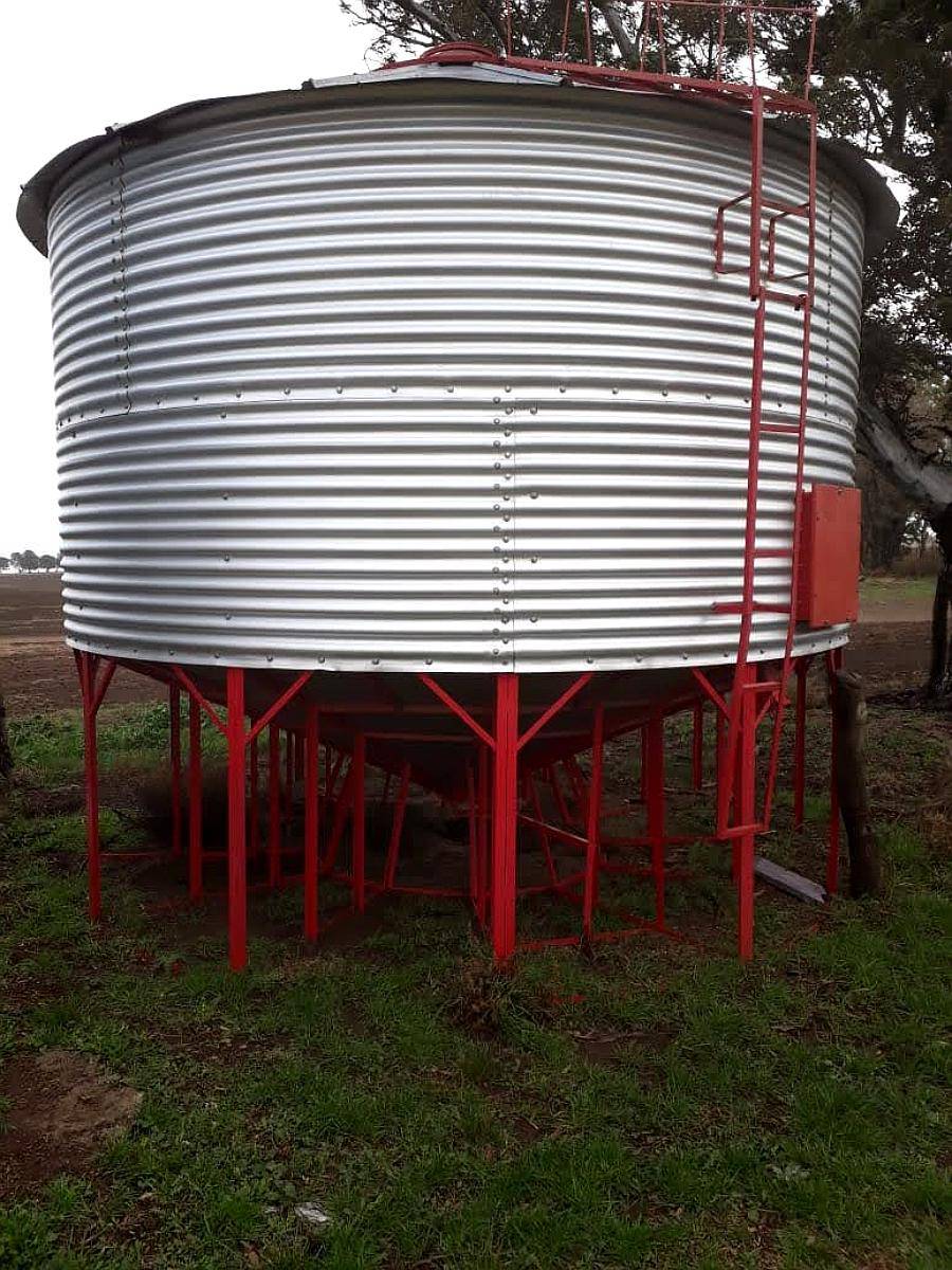 Silos Cono Aéreo Metalsur (colonia Menonita)