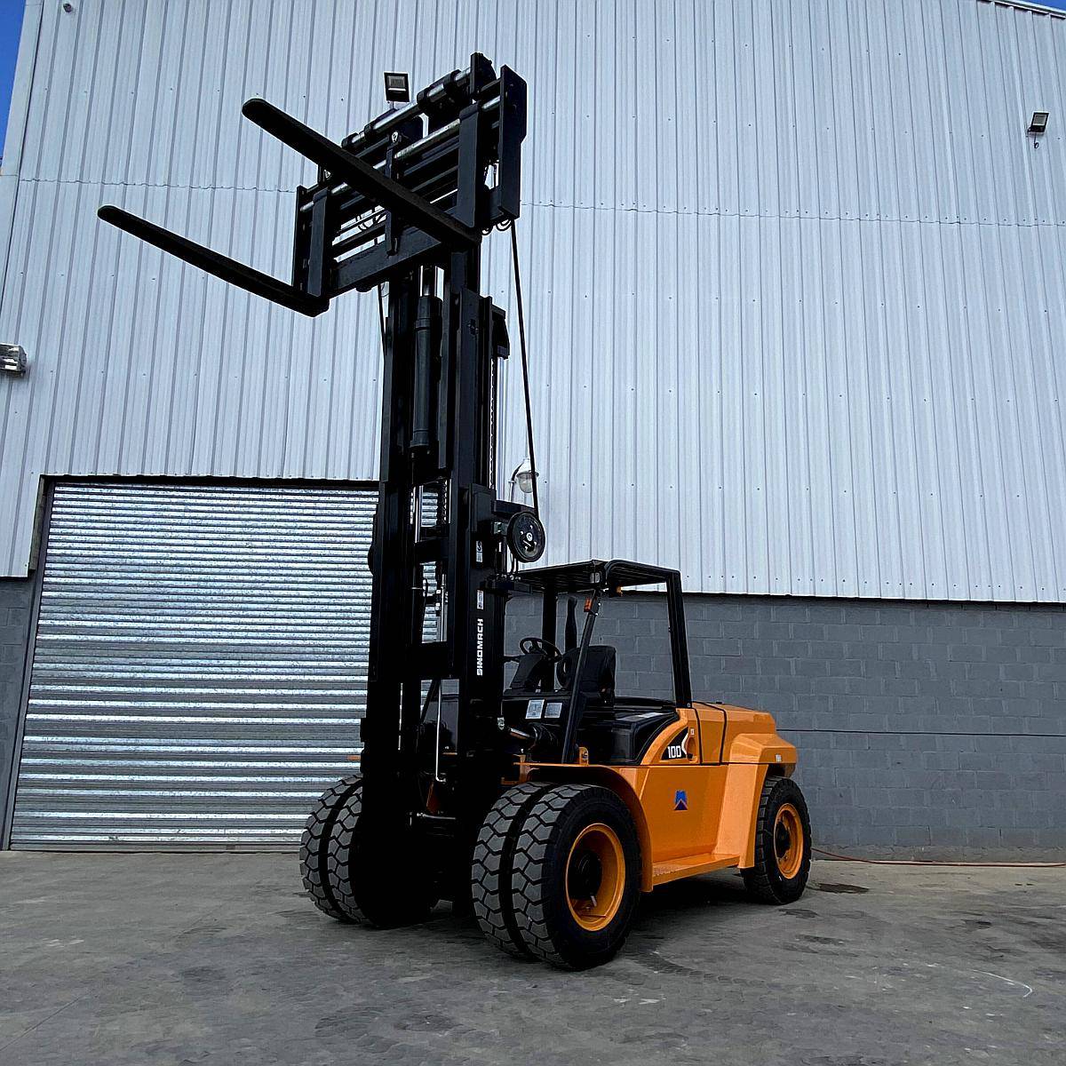 Autoelevador 10 Toneladas 10000kg Triple Torre 4.5m