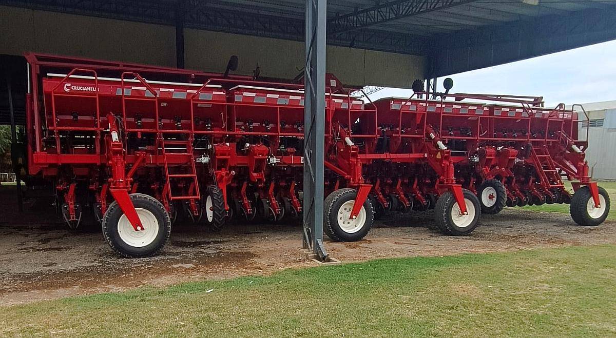 Sembradora Crucianelli 24 a 52 - Solo 1.500 Has de USO