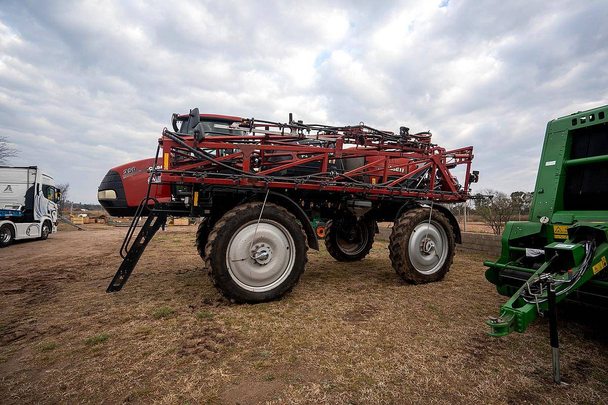 Pulverizadora Case Patriot 350