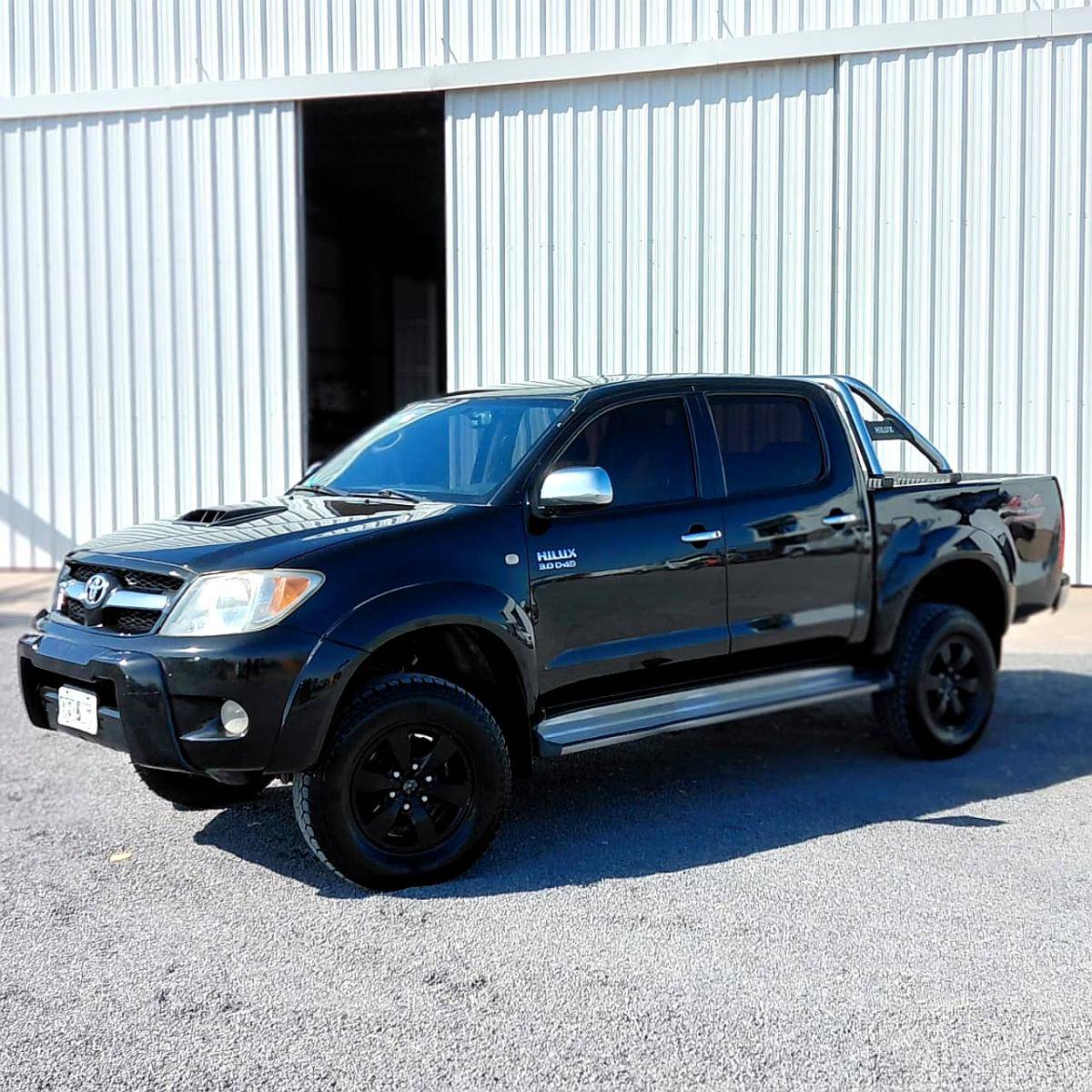 Toyota Hilux SRV 4X4 año 2007 340.000 km