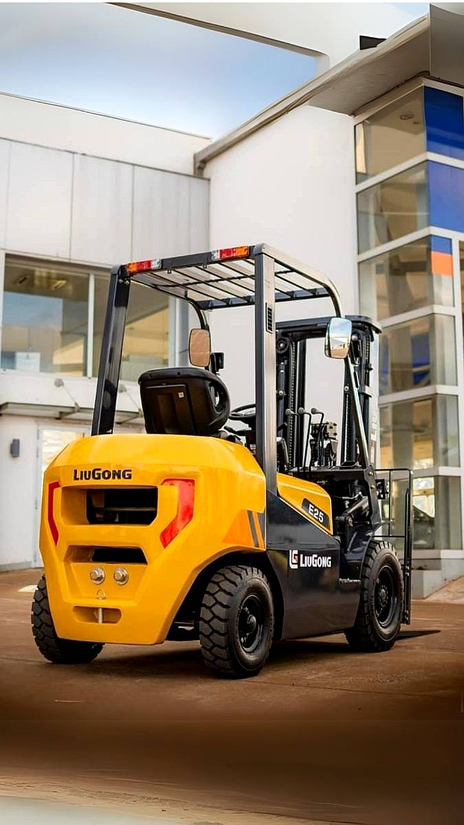Autoelevador Liugong 2.5tn Desplazador Promoción