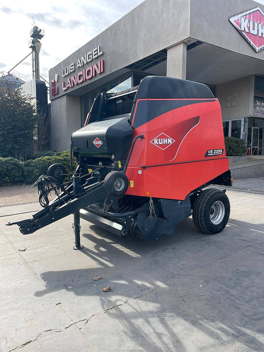 Rotoenfardadora Kuhn VB 2255 Impecable
