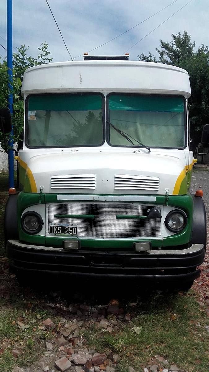 Motorhome M. Benz 1114 Modelo 80 D.h. Freno Aire Equipado