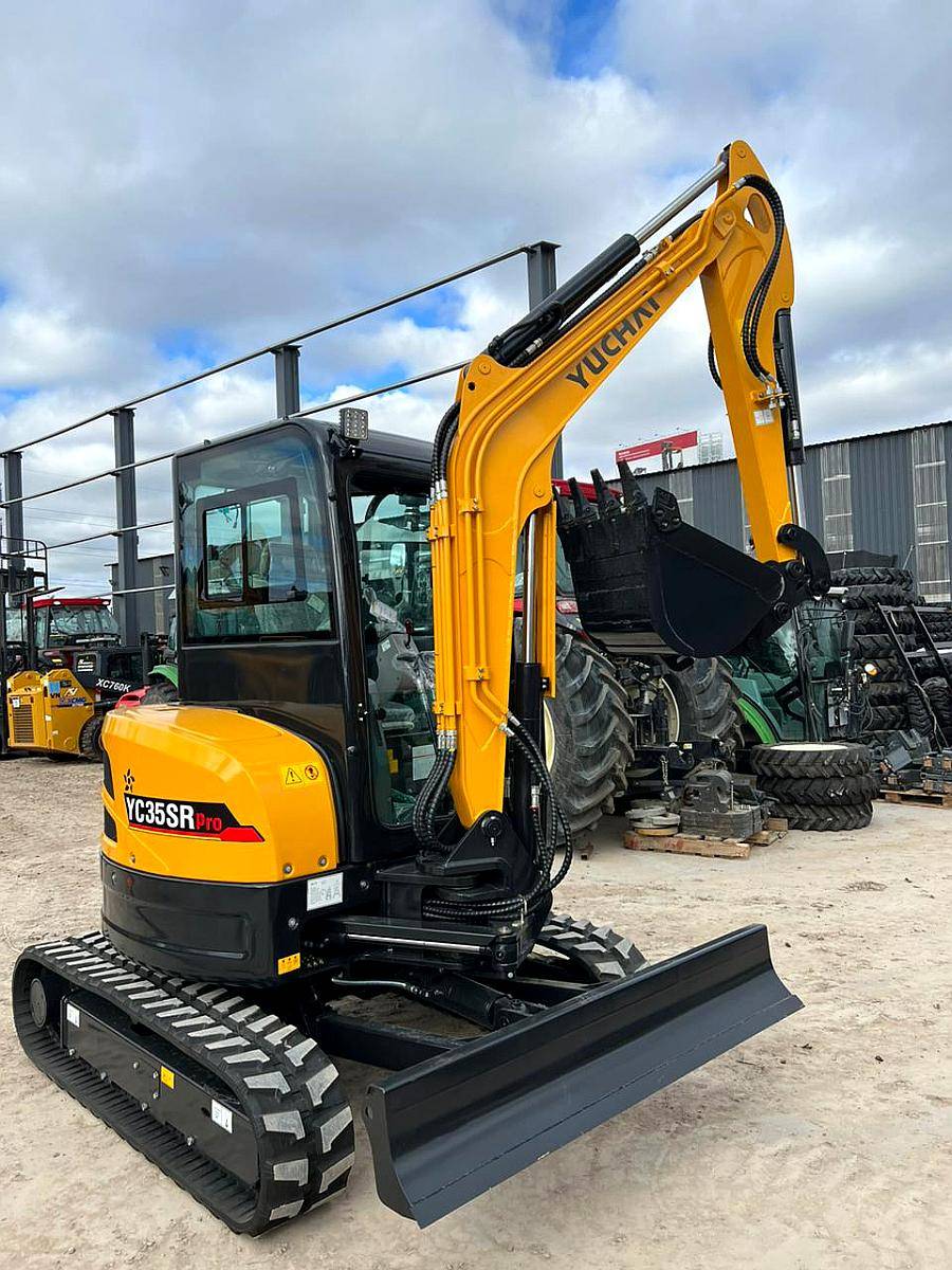 Mini Excavadora Yuchai - Yc35sr PRO