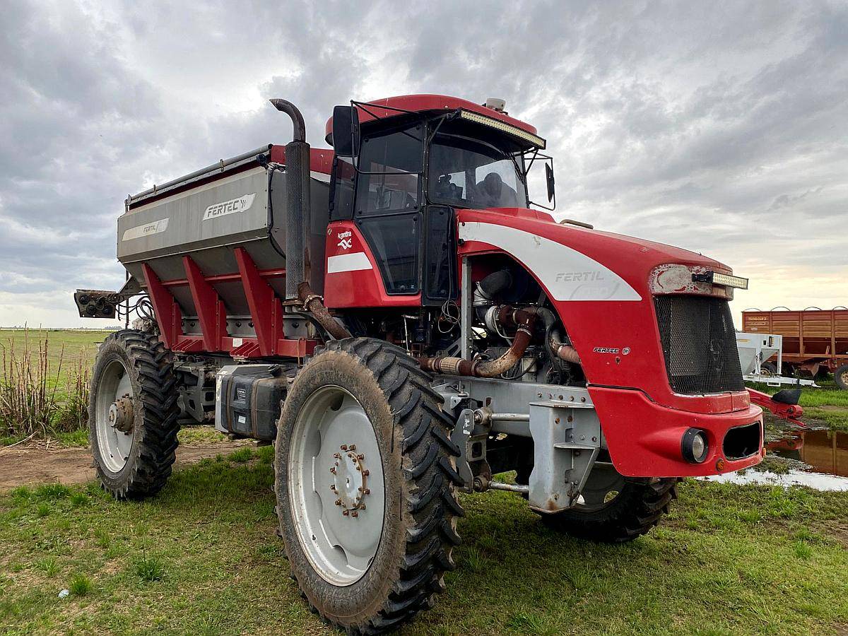 Fertilizadora Fertec 1030 10000 Litros