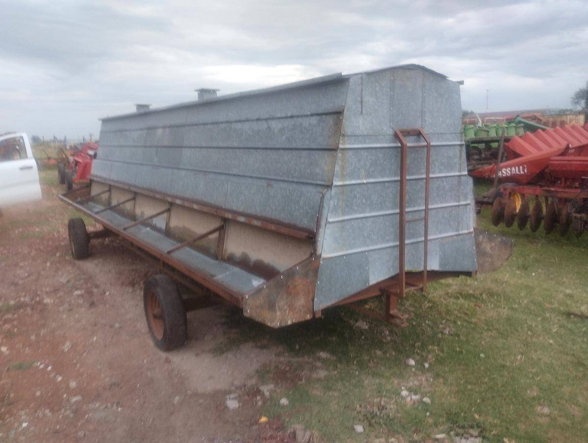 Comedero de Hacienda de 6 Mts