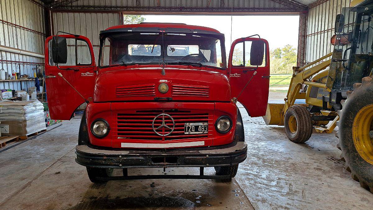 Mercedes Benz 1114 año 1978