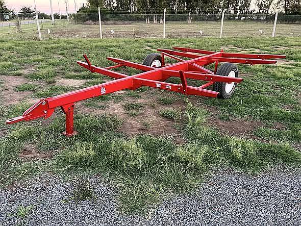 Carro para Rollos en Buen Estado