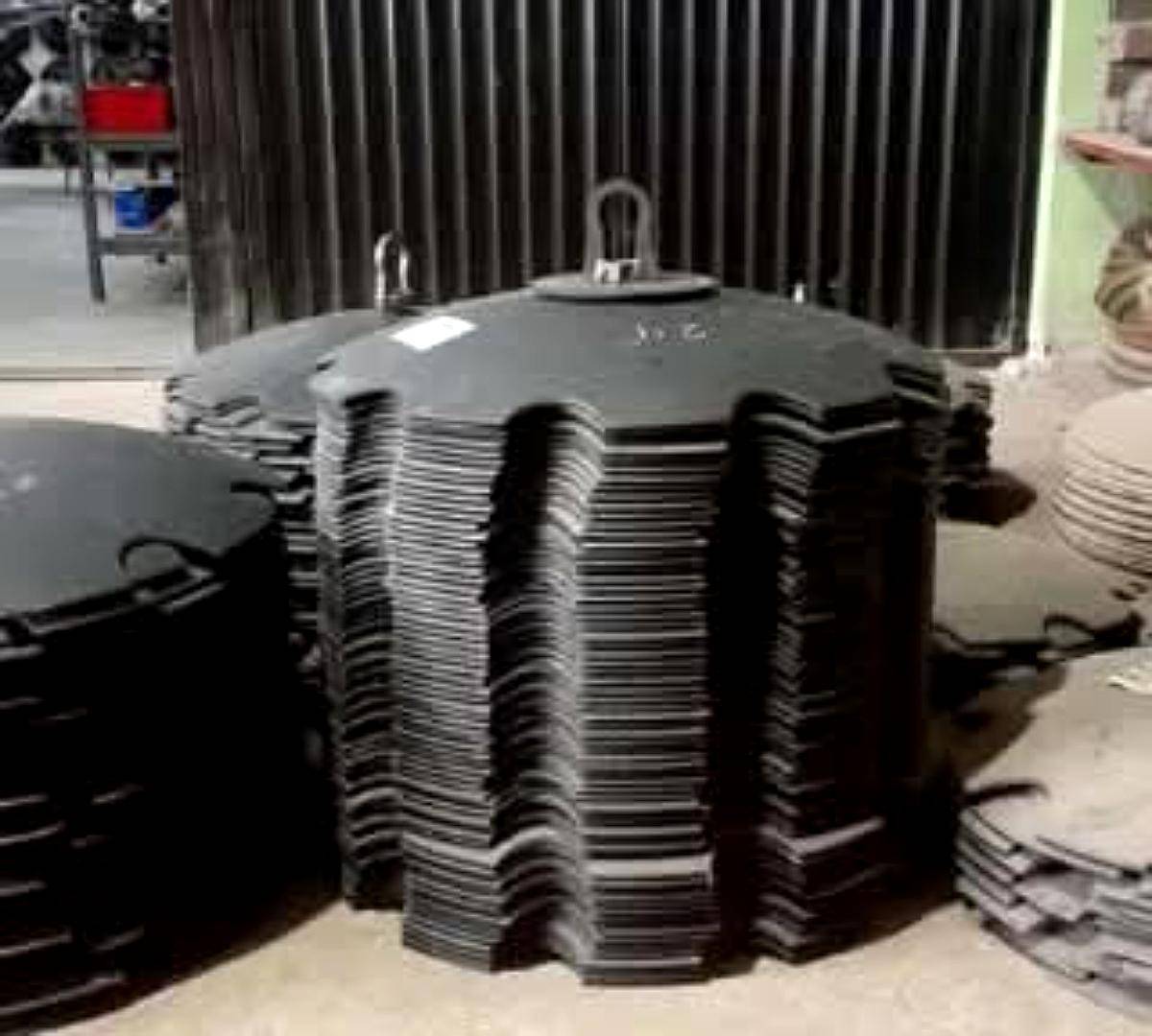 Platos de Discos Dentados y Lisos de Diversas Medidas