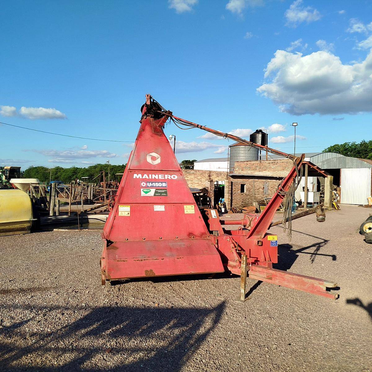 Picadora de Forraje Mainero u 150 B