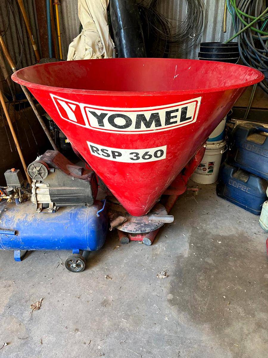 Fertilizadora Yomel RSP 360