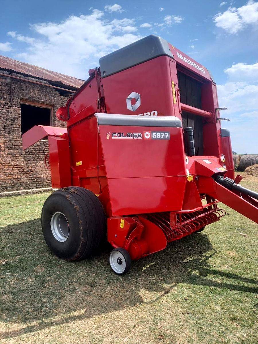 Rotoenfardadora Mainero 5877 año 2022 con 1900 Rollos de NUE