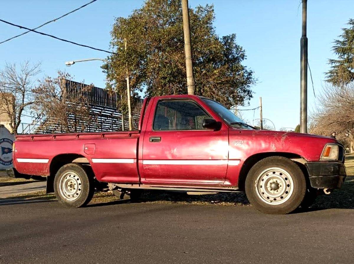 Toyota Hilux 1998 TT – 2.8 Diesel Aspirada