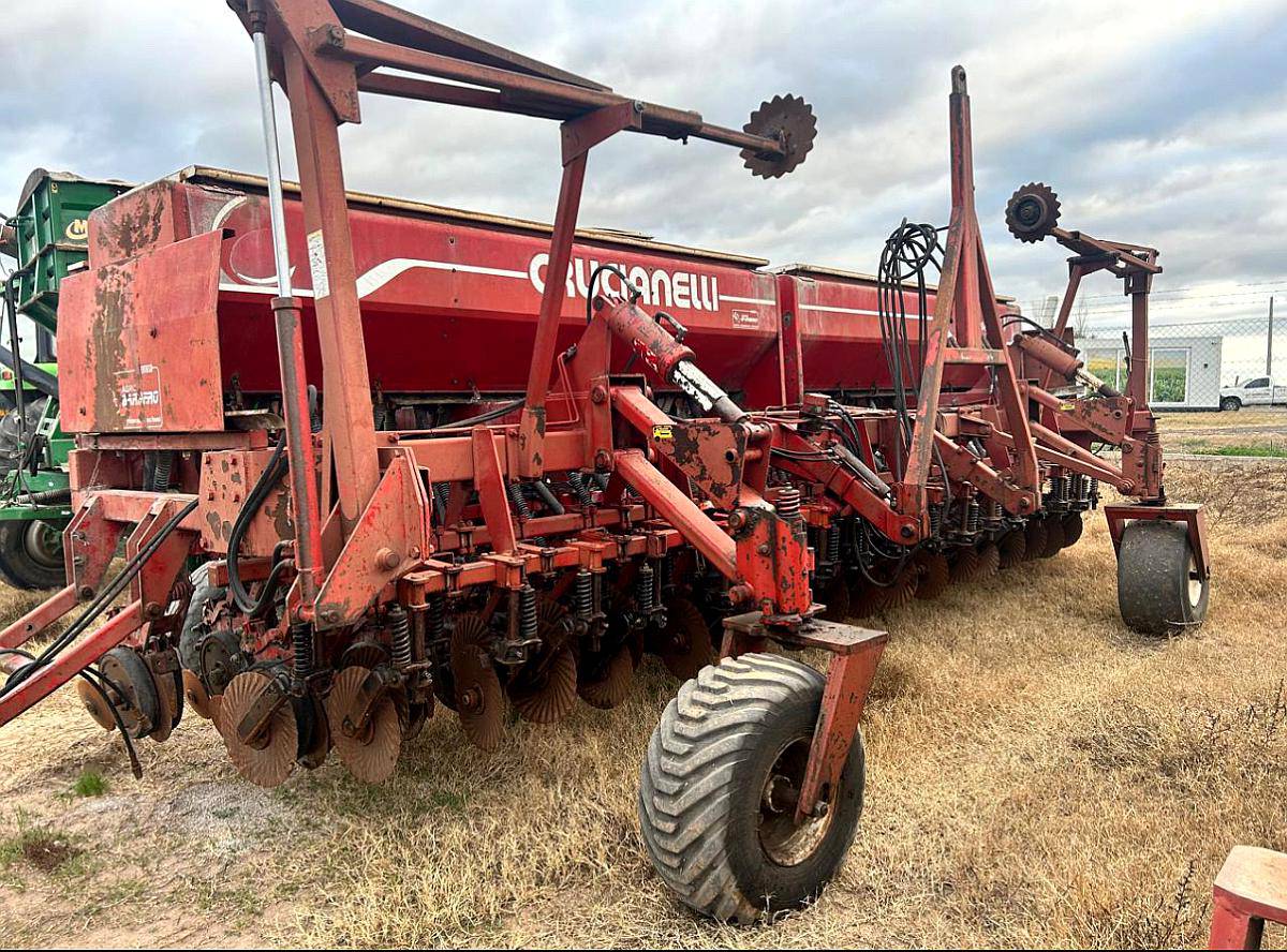 Crucianelli Pionera 35-20 2010