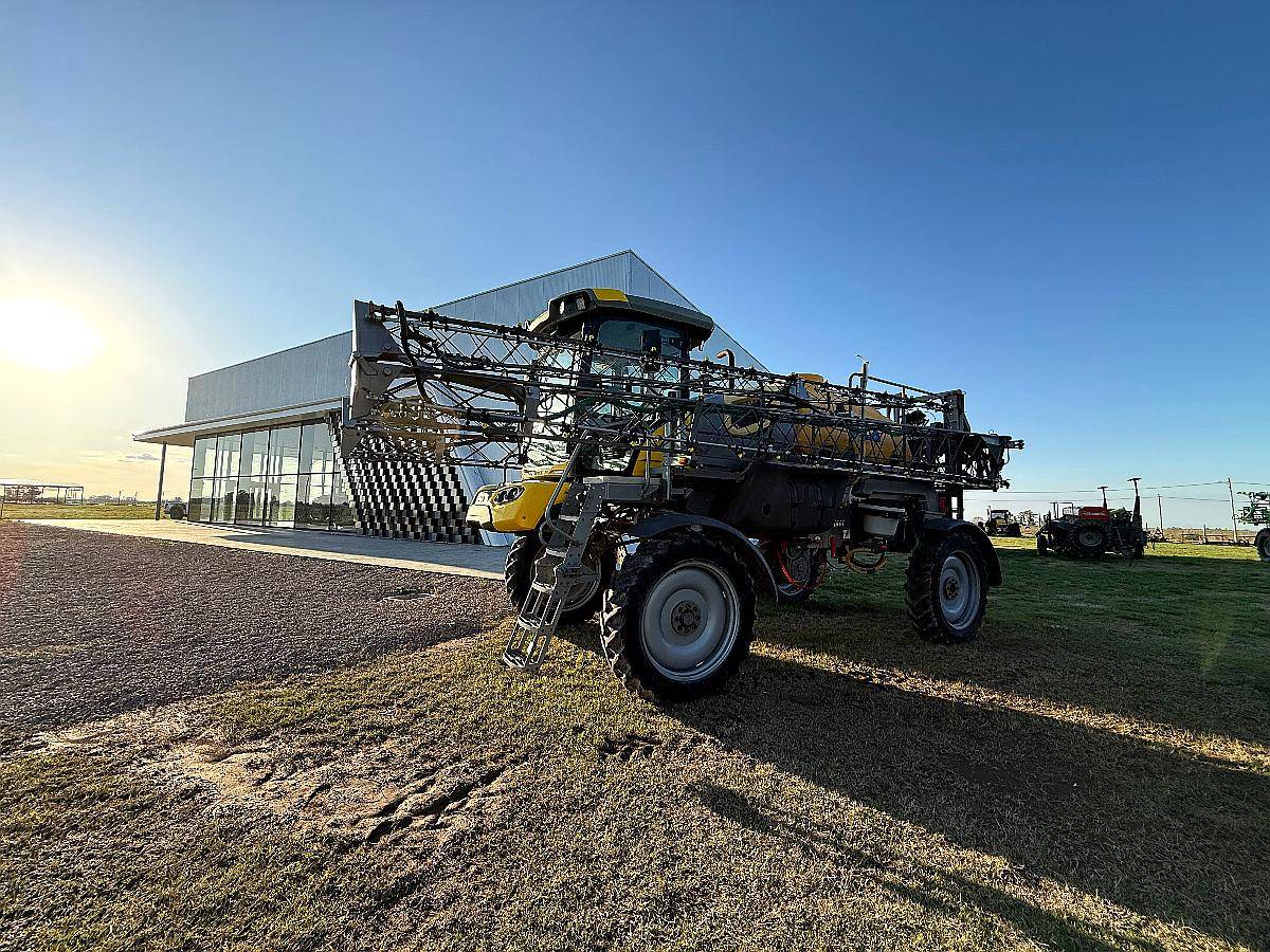 Pla 3300 con Pocas Hs Piloto y Trocha Ancha