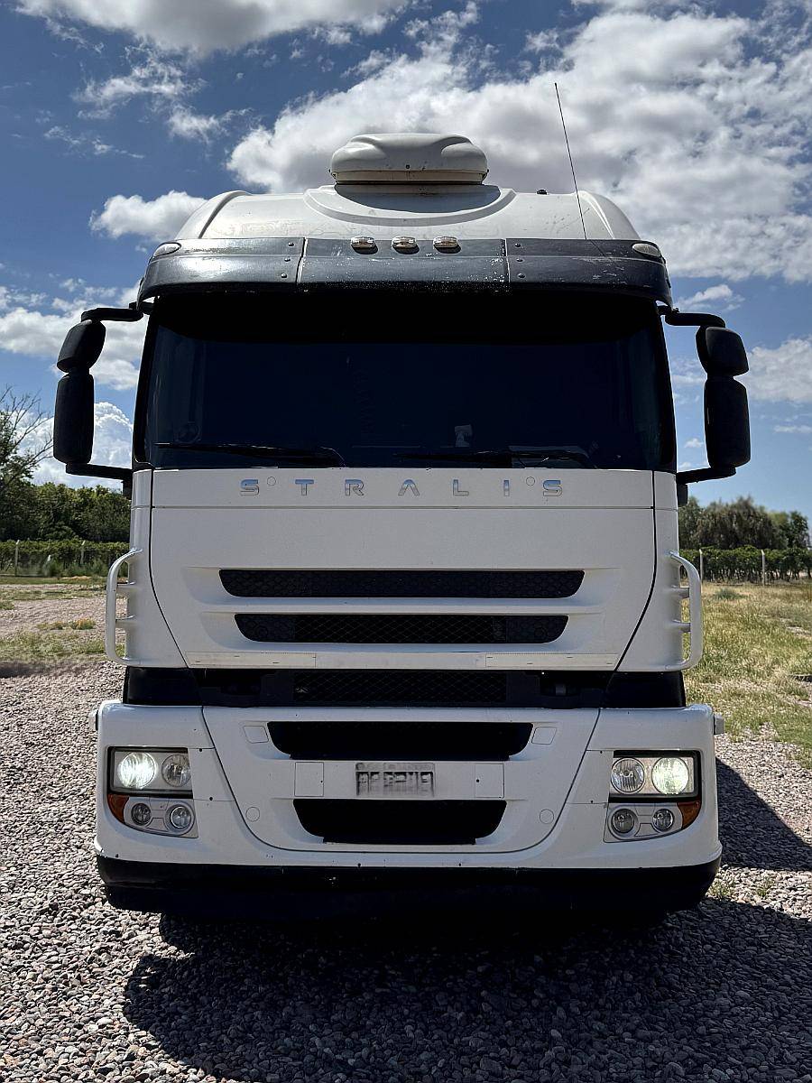 Iveco Stralis 380 // 2008. Venta de Equipo Completo