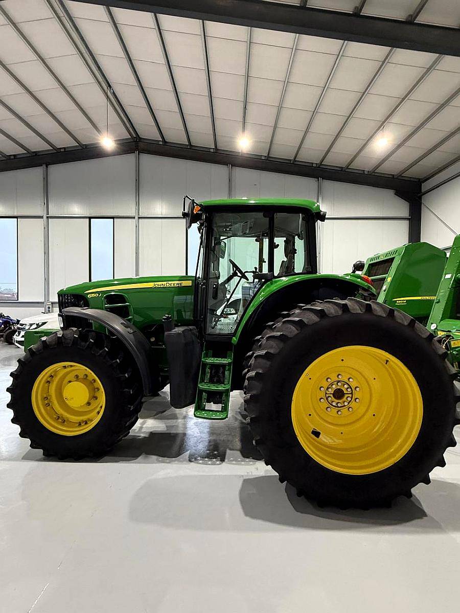 John Deere 6150j con muy Pocas Horas de Fabrica. muy Cuidado