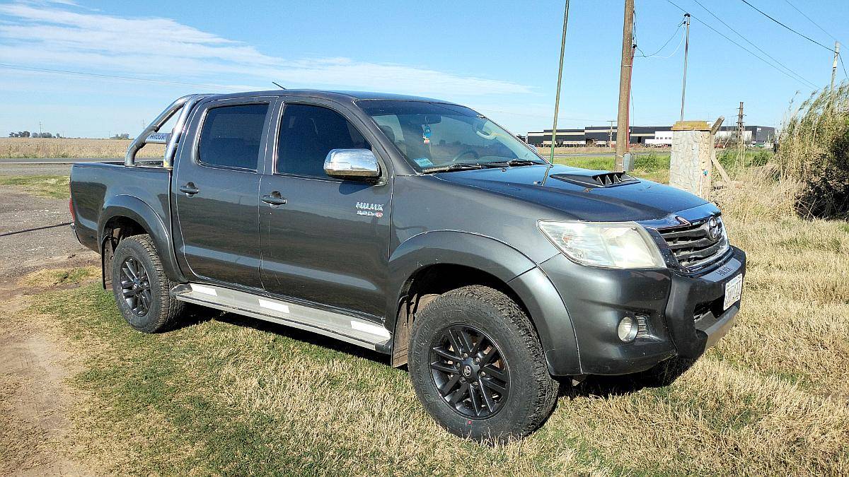 Toyota Hilux SRV 3.0 Cuero 4X2 año 2013