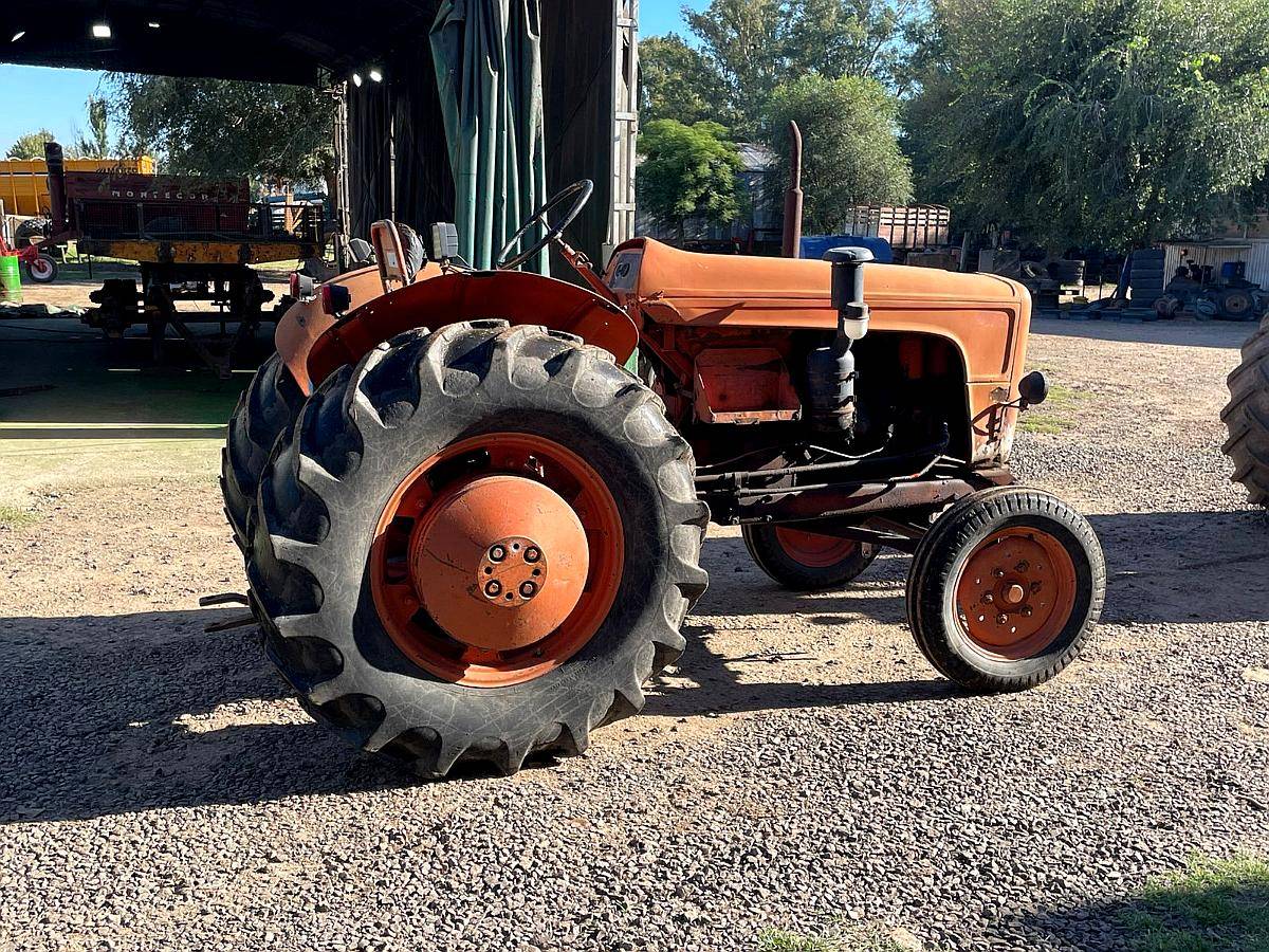 Tractor Fiat Superson .