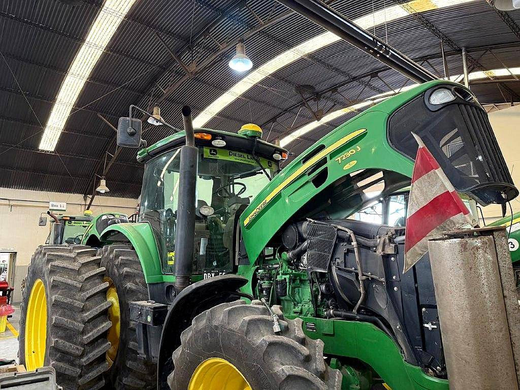 Tractor John Deere 7230j Mod. 2018