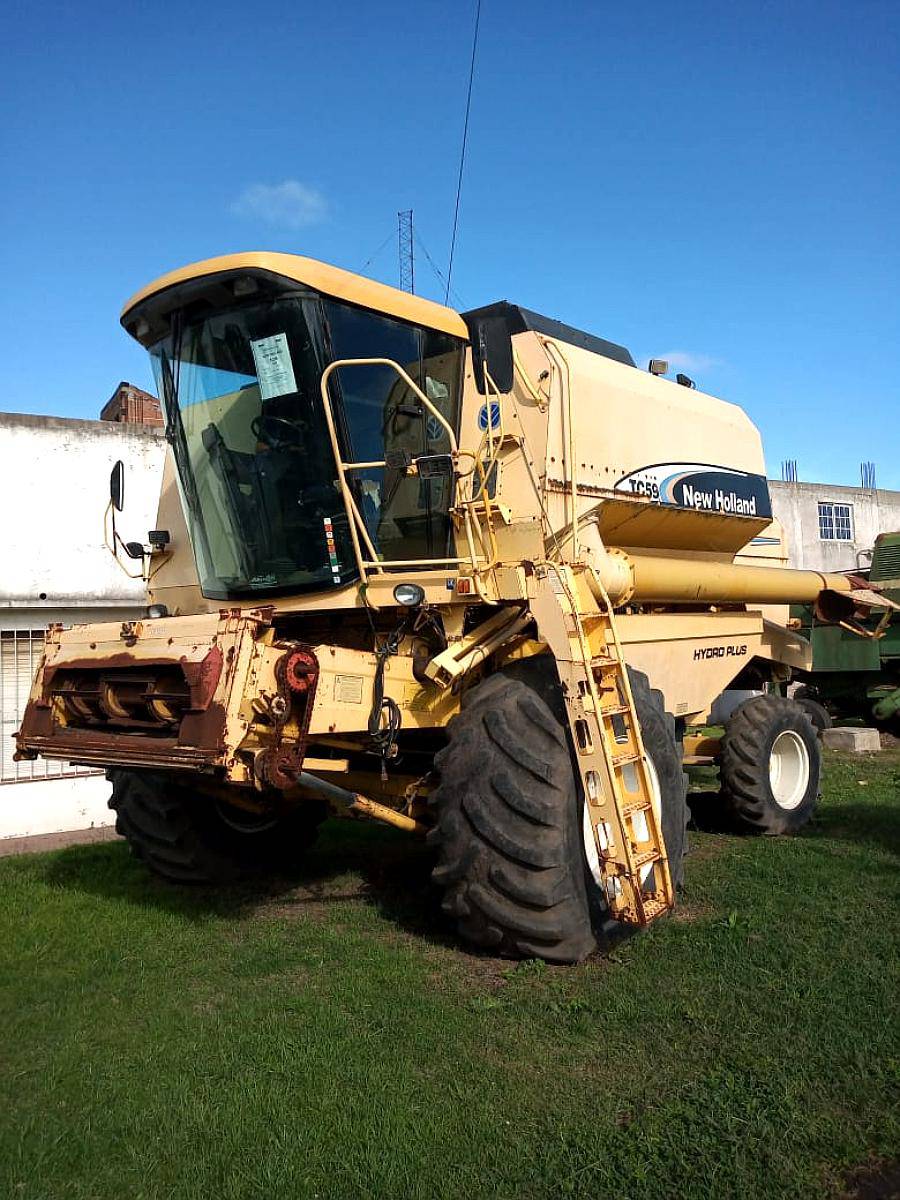 Cosechadora New Holland TC 59