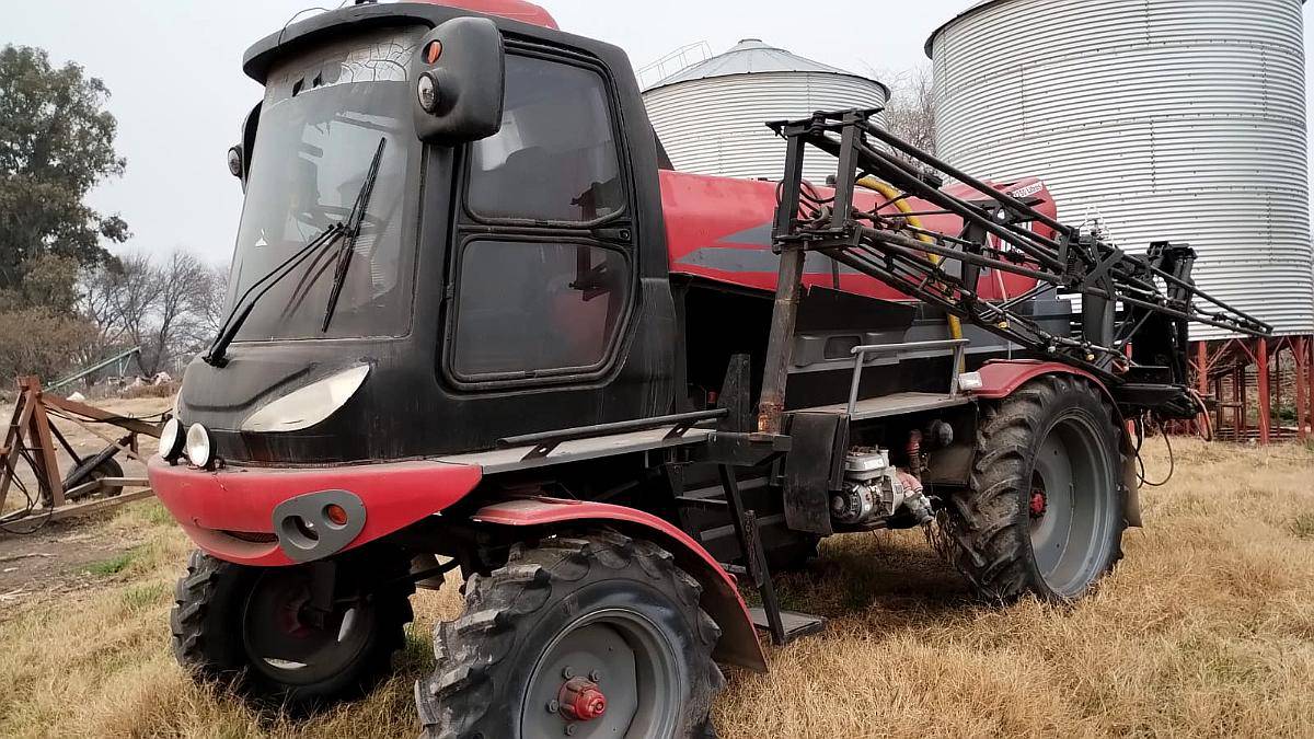 Pulverizadora Autopropulsada Tilo de 23 Mts