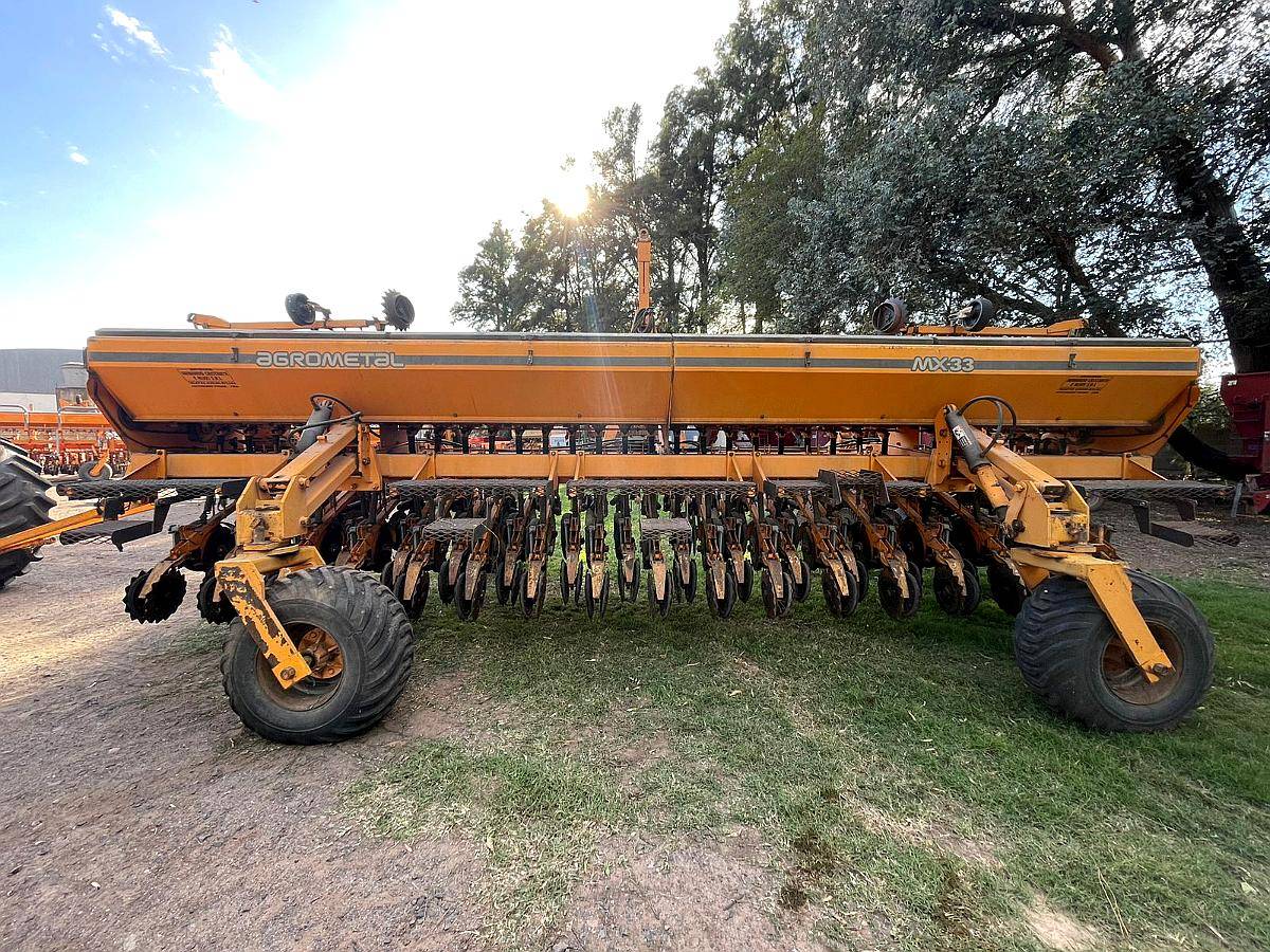 Agrometal MX 33/21, año 2000