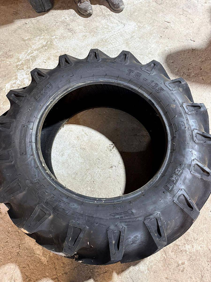 Cubiertas Agricola Traseras Rodado 12.4 - 27