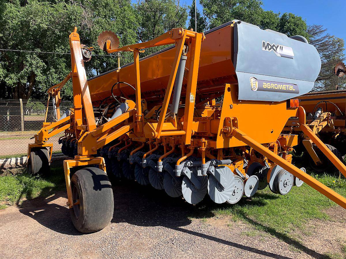Sembradora Agrometal MXY II 31/21 Cód. Semcys
