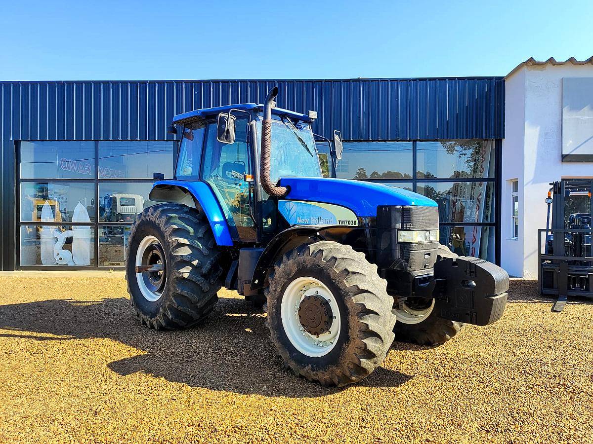 Tractor New Holland TM7030