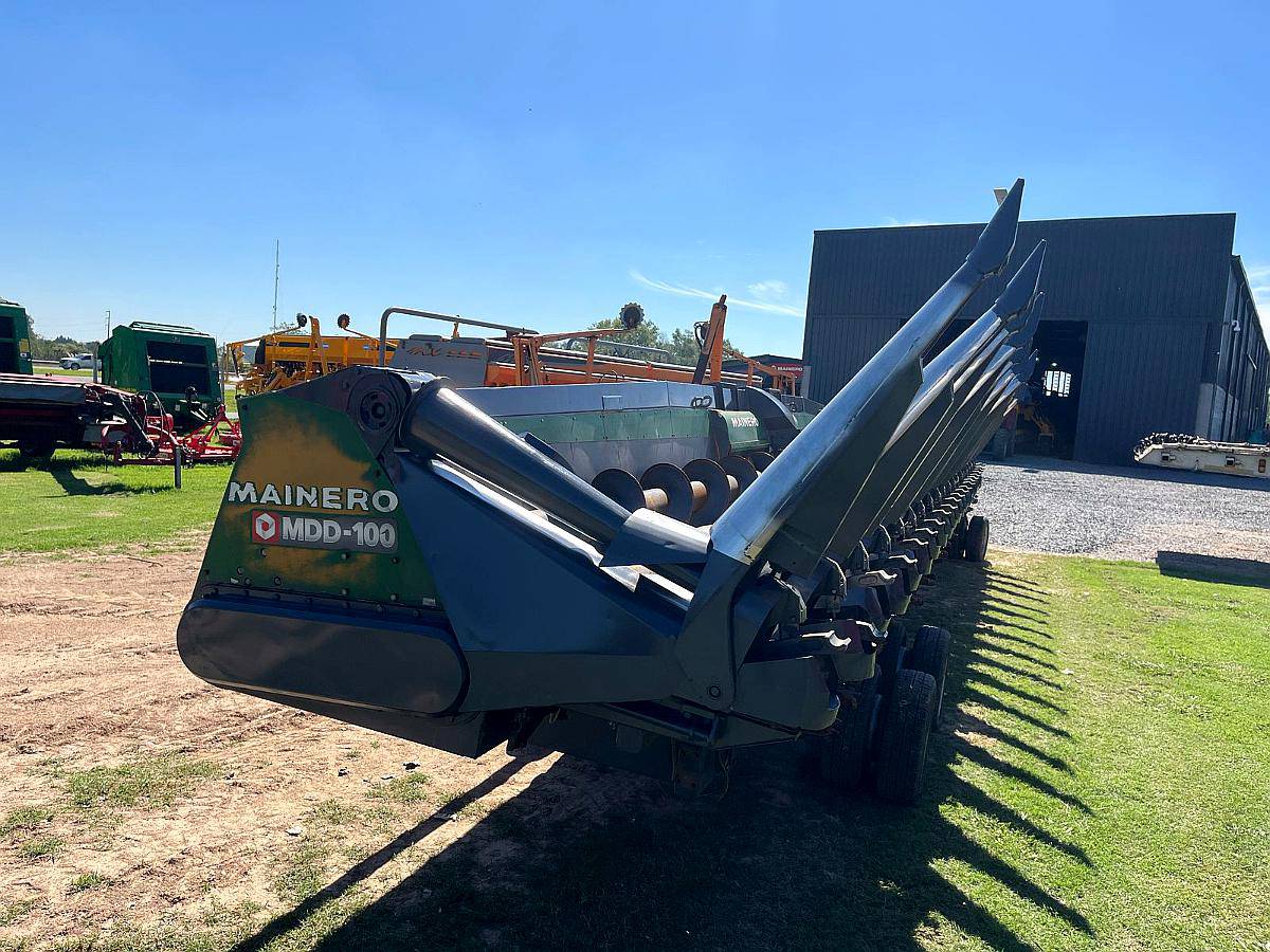 Cabezal para Maíz MDD 100 Mainero - 20 Surcos