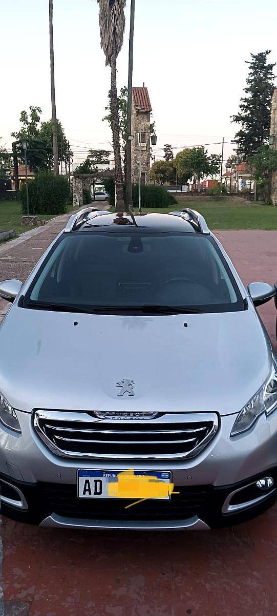 Peugeot 2008 Feline 1.6 2018 90.600km 1 Mano $17.599.000 R/M