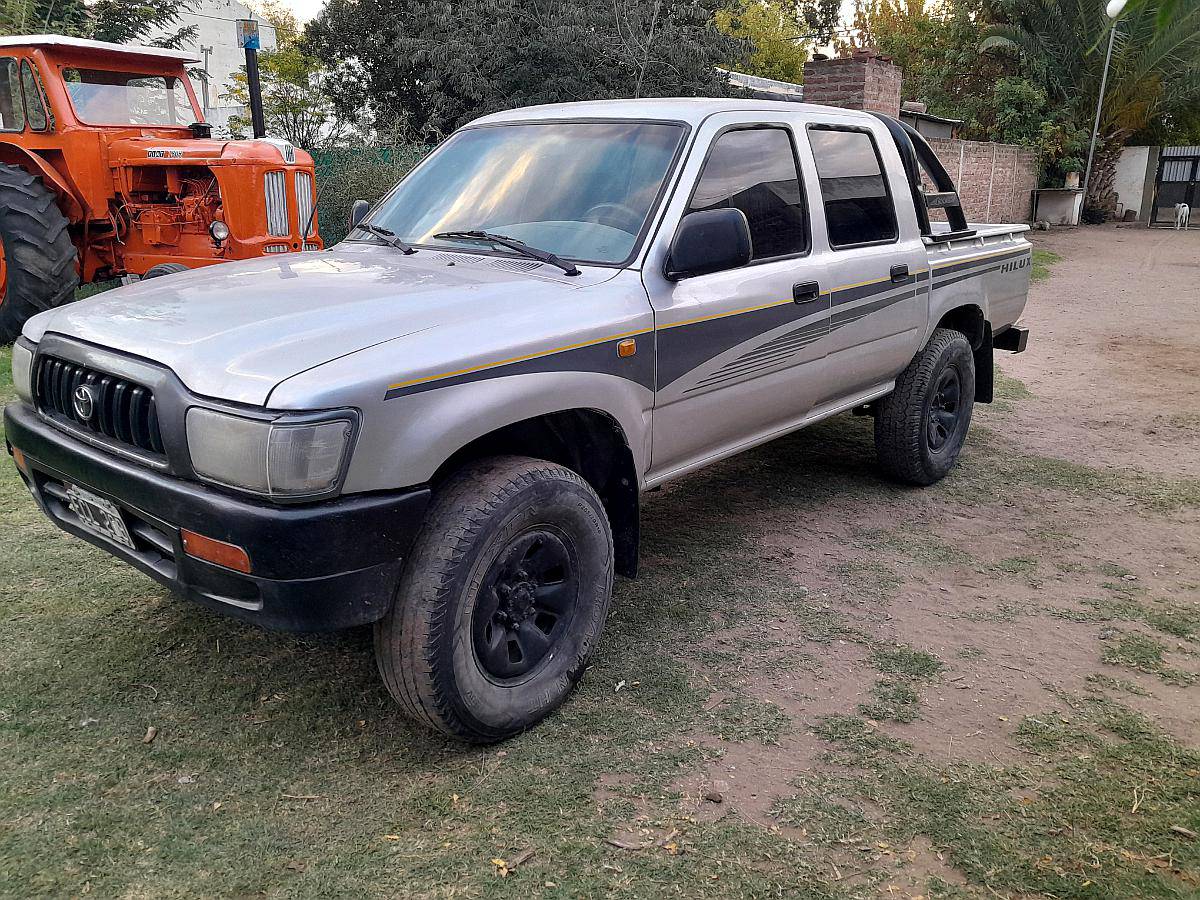 Toyota Hilux 2003 Guatemala