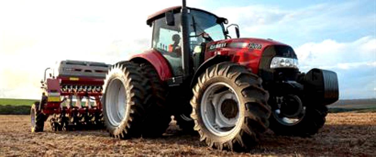 Tractor Marca Case Farmall 130 a
