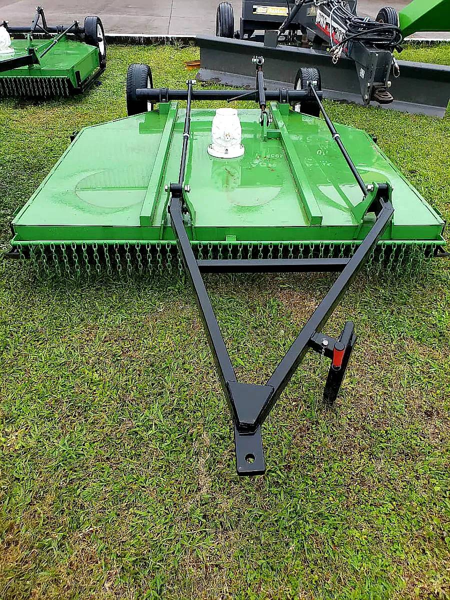 Desmalezadora Serafini de Arrastre