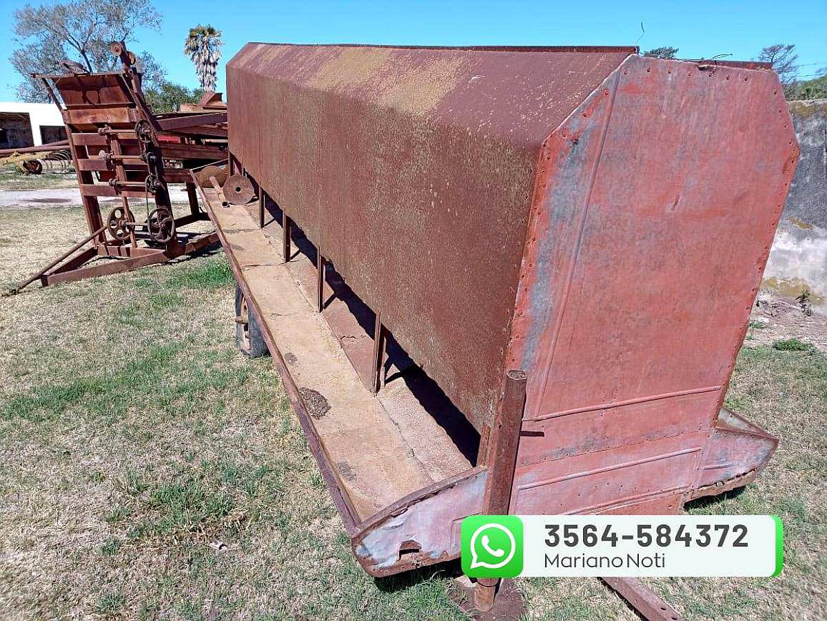 Comedero 1 Eje de 6 M