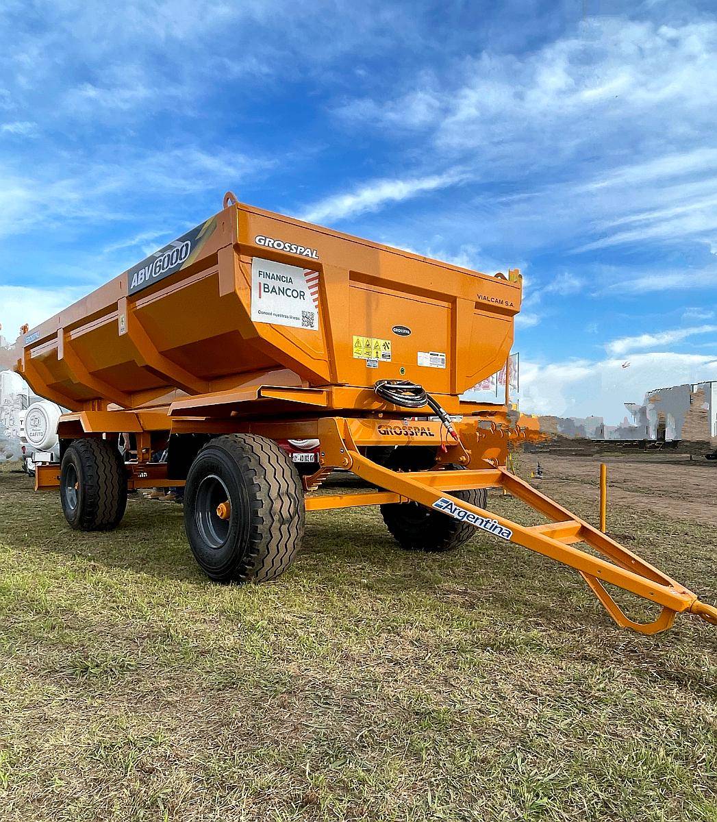 Acoplado Volcador Batea 6 TN