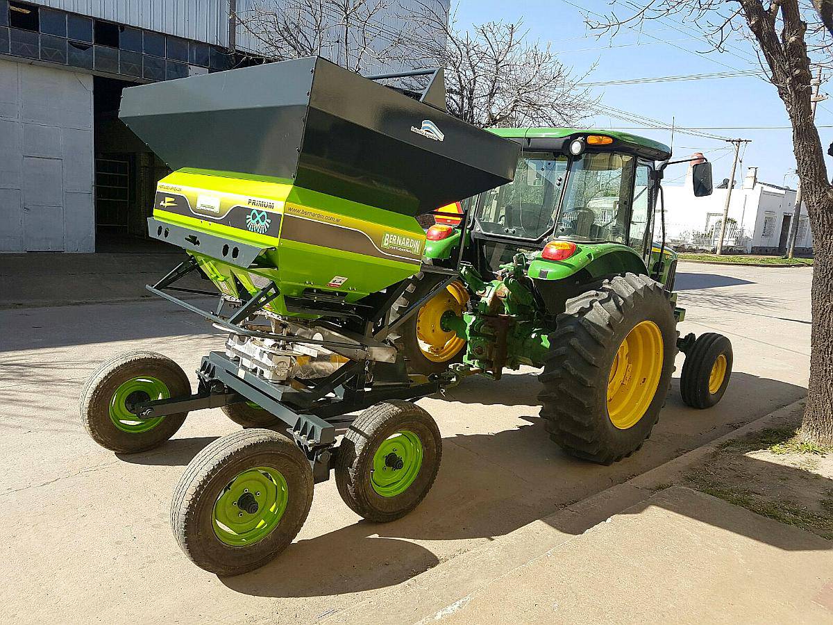 Fertilizadora Infinity Arrastre o Suspendidas