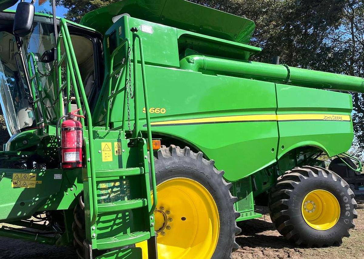 Cosechadora John Deere S660 2016 - Draper 35 - Piloto