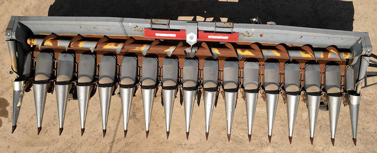 Cabezal Maicero MDD-100 de 16 Surcos - Mainero