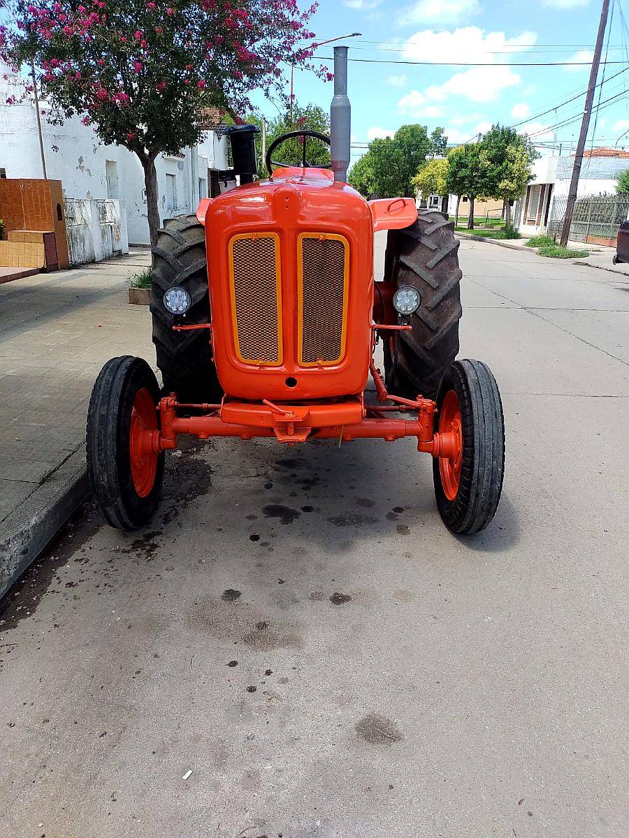 Tractor Fiat Someca Superson 55