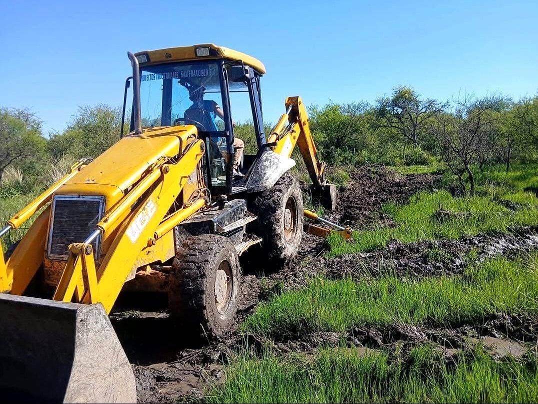 Servicios de Retropala y Desmonte