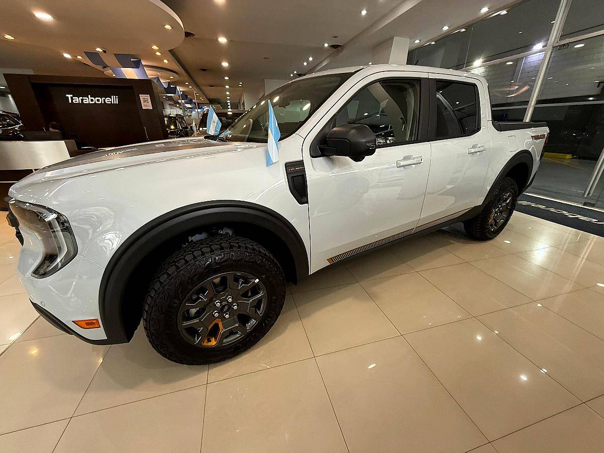 Ford Maverick Tremor AT