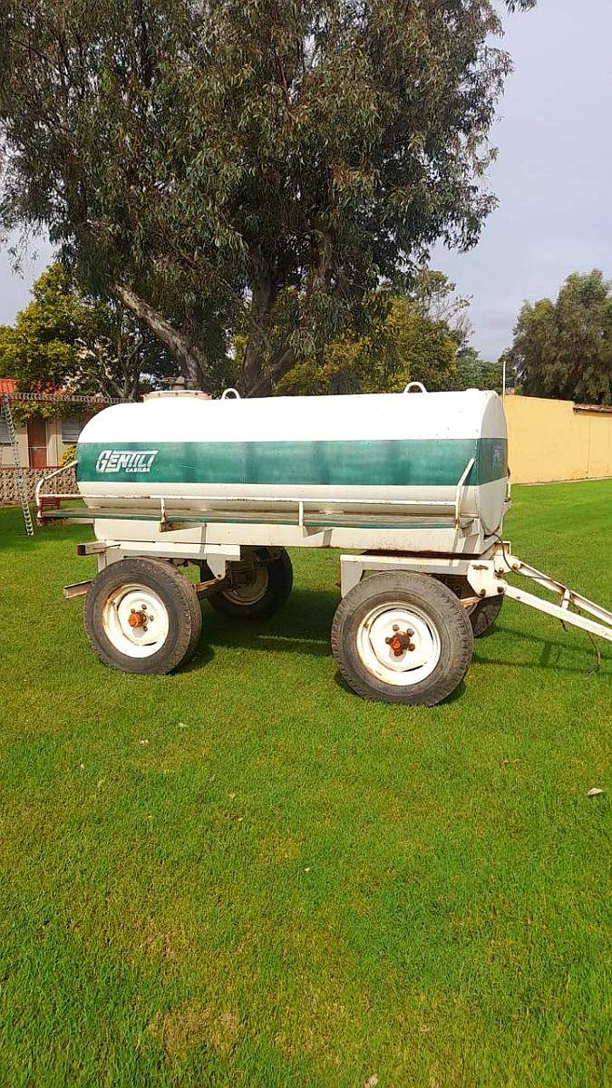 Cisterna Gentili 2.000 Litros sin Bomba.