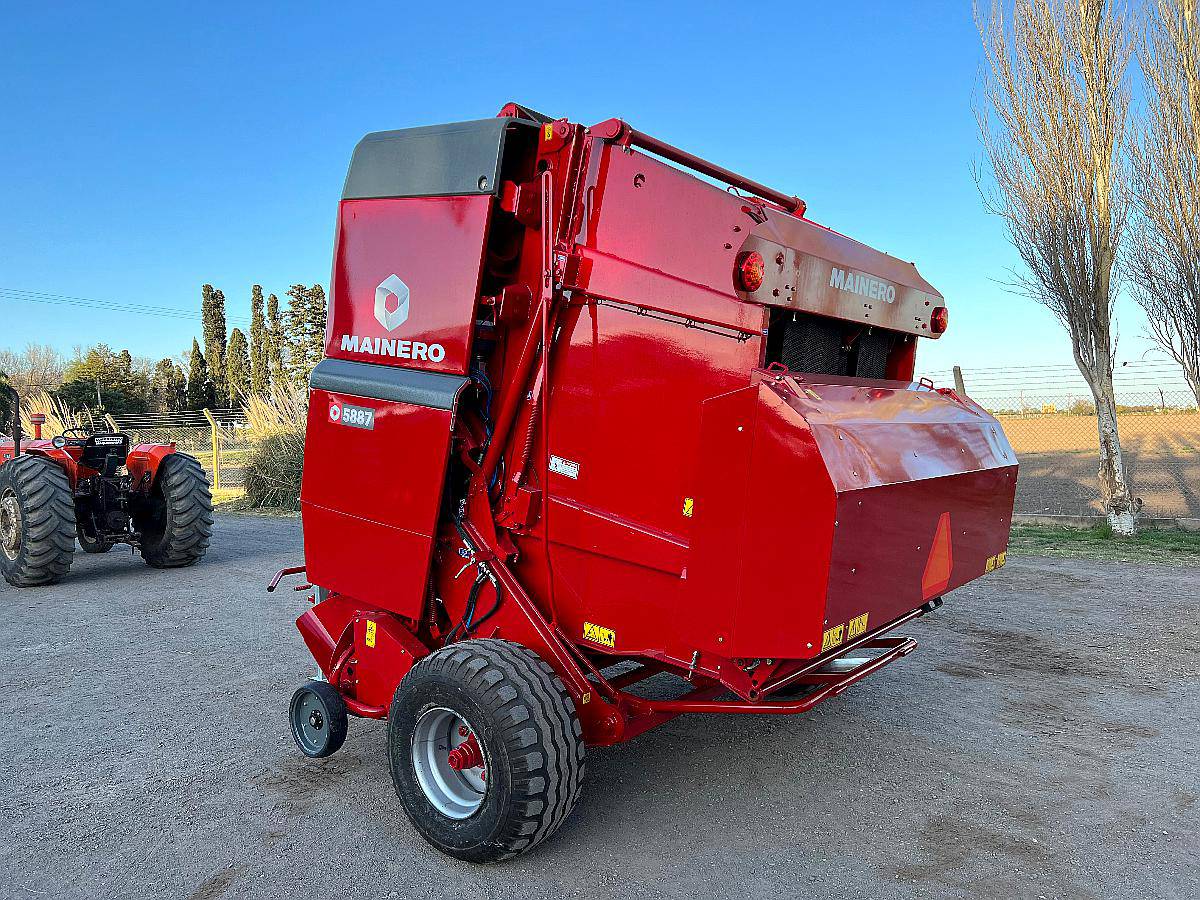 Rotoenfardadora Mainero Modelo 5887 C/ Atador de RED Stock