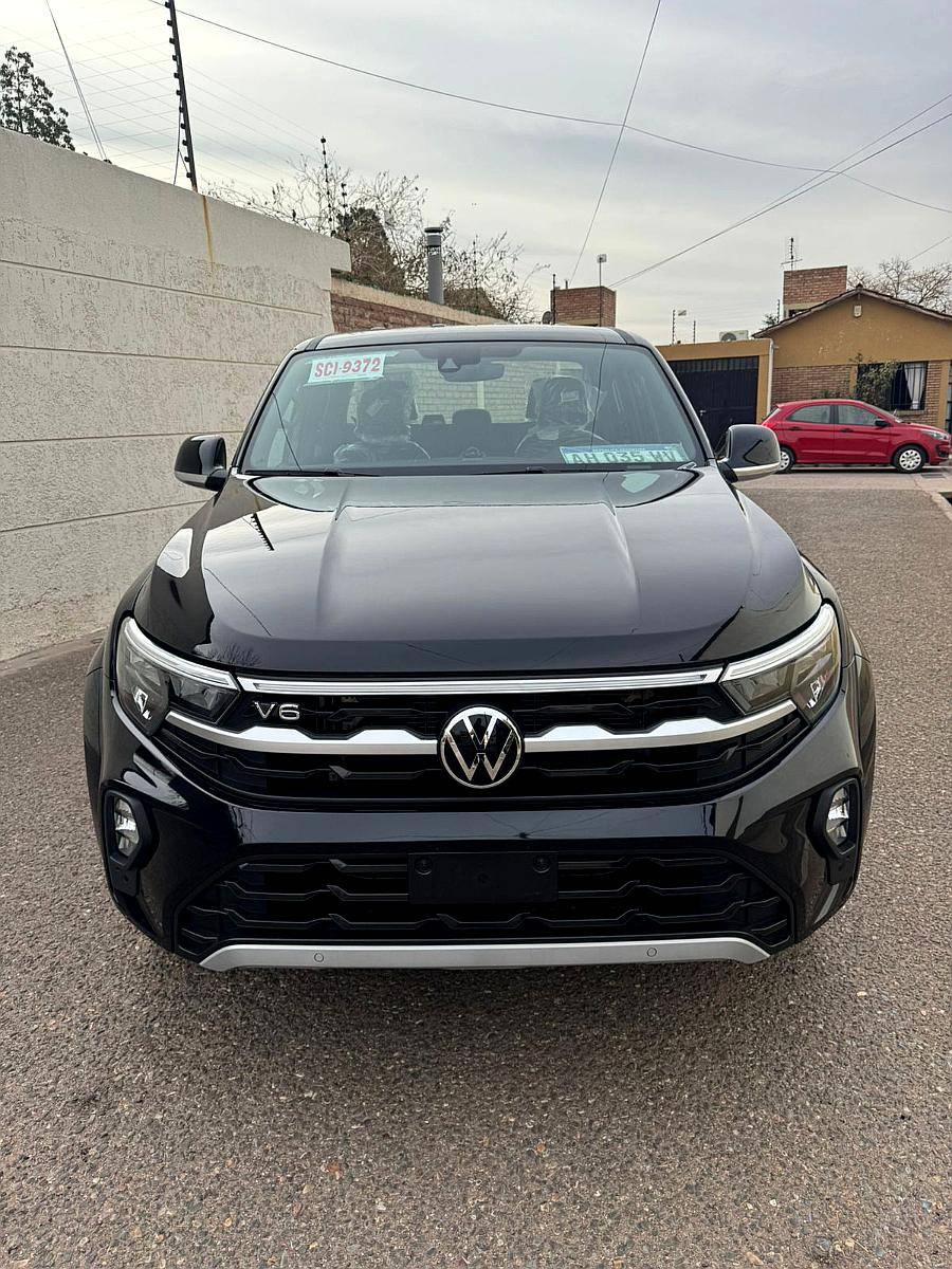 Volkswagen Amarok Black Style 2025